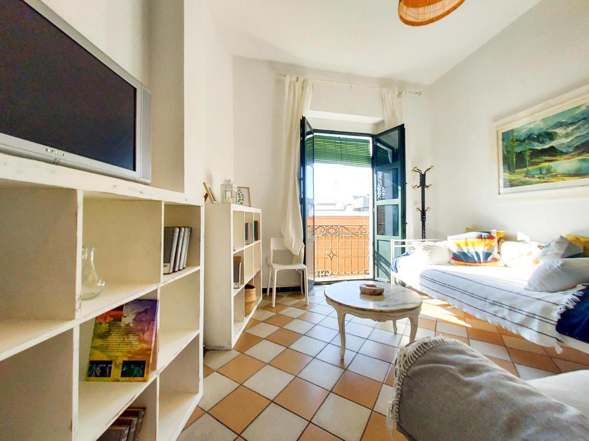 Apartamento Alameda Calatrava Seville Ngoại thất bức ảnh